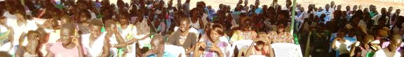 S Sudan - Crowd web