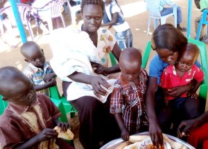 S Sudan - Family Eating web